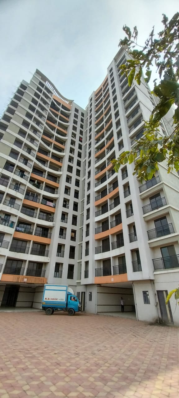 2 BHK Flat for Sale in Padle Gaon, Off. Kalyan Shilphata Road, Kalyan — photo 1