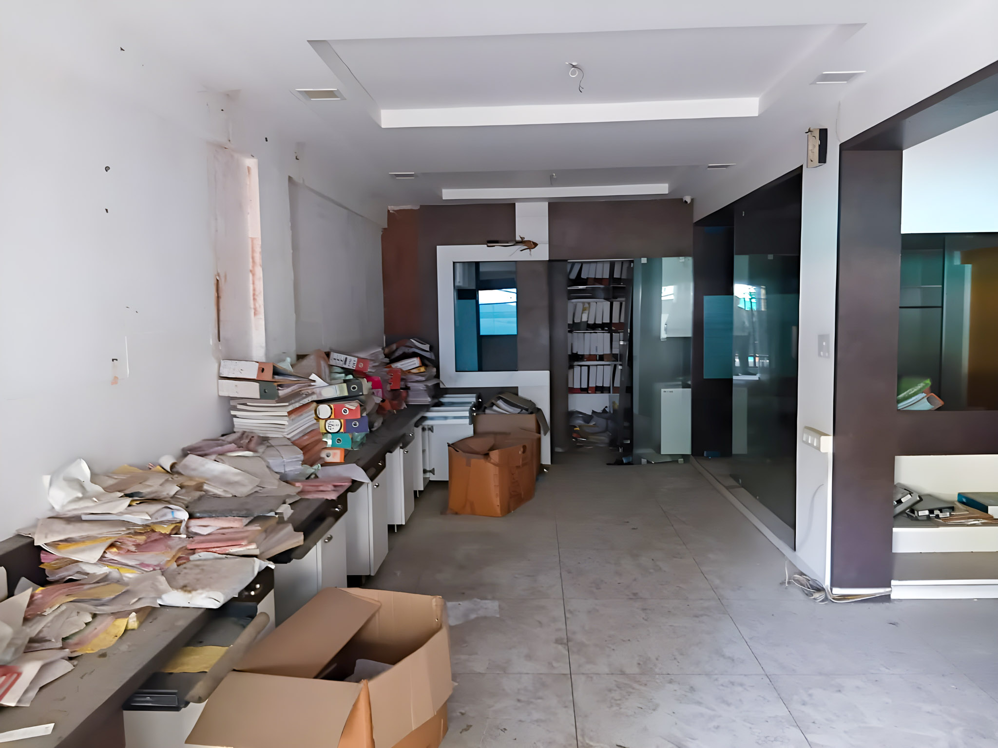 Shops for Sale in Ahmedabad — photo 4