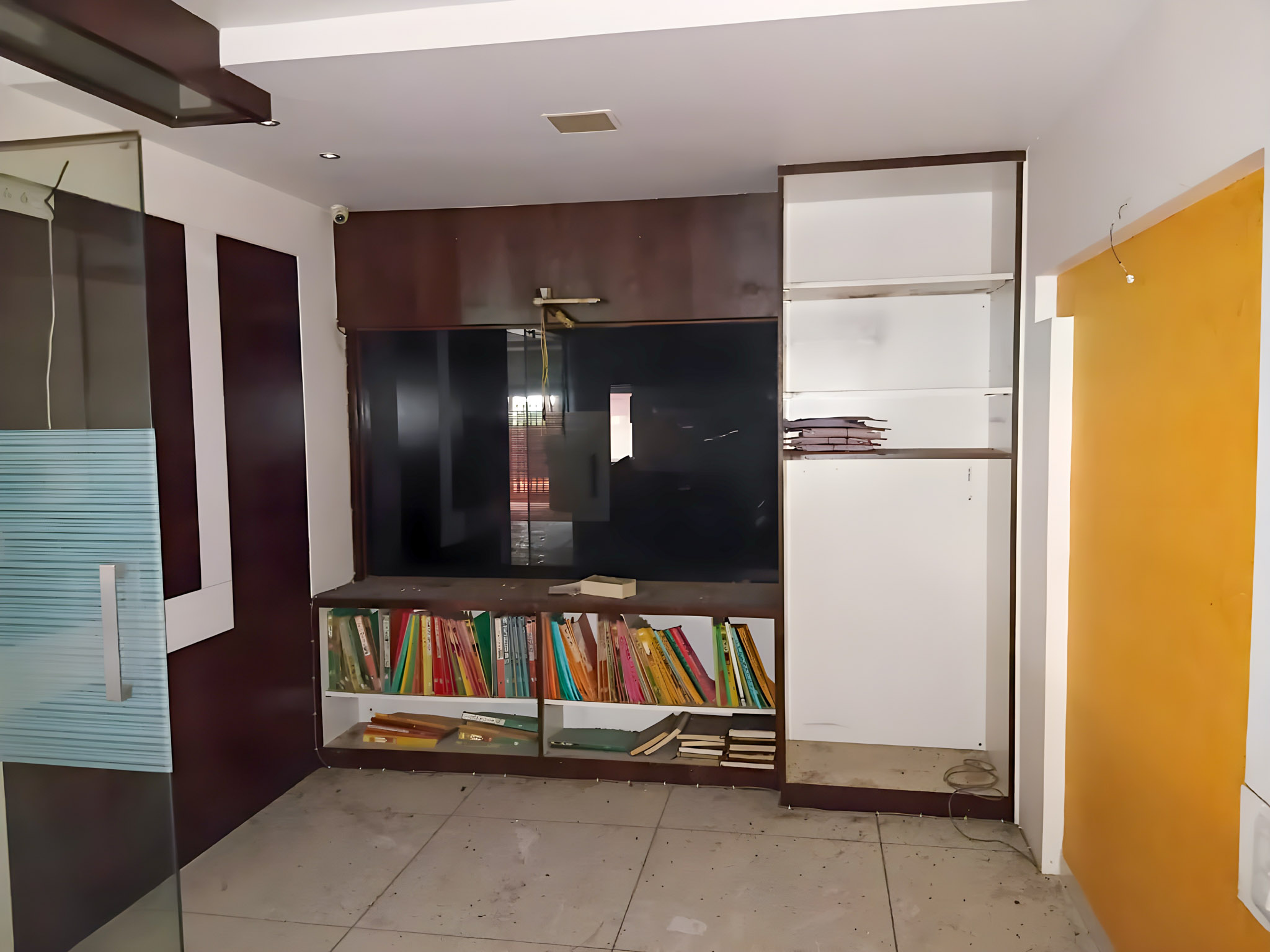 Shops for Sale in Ahmedabad — photo 13