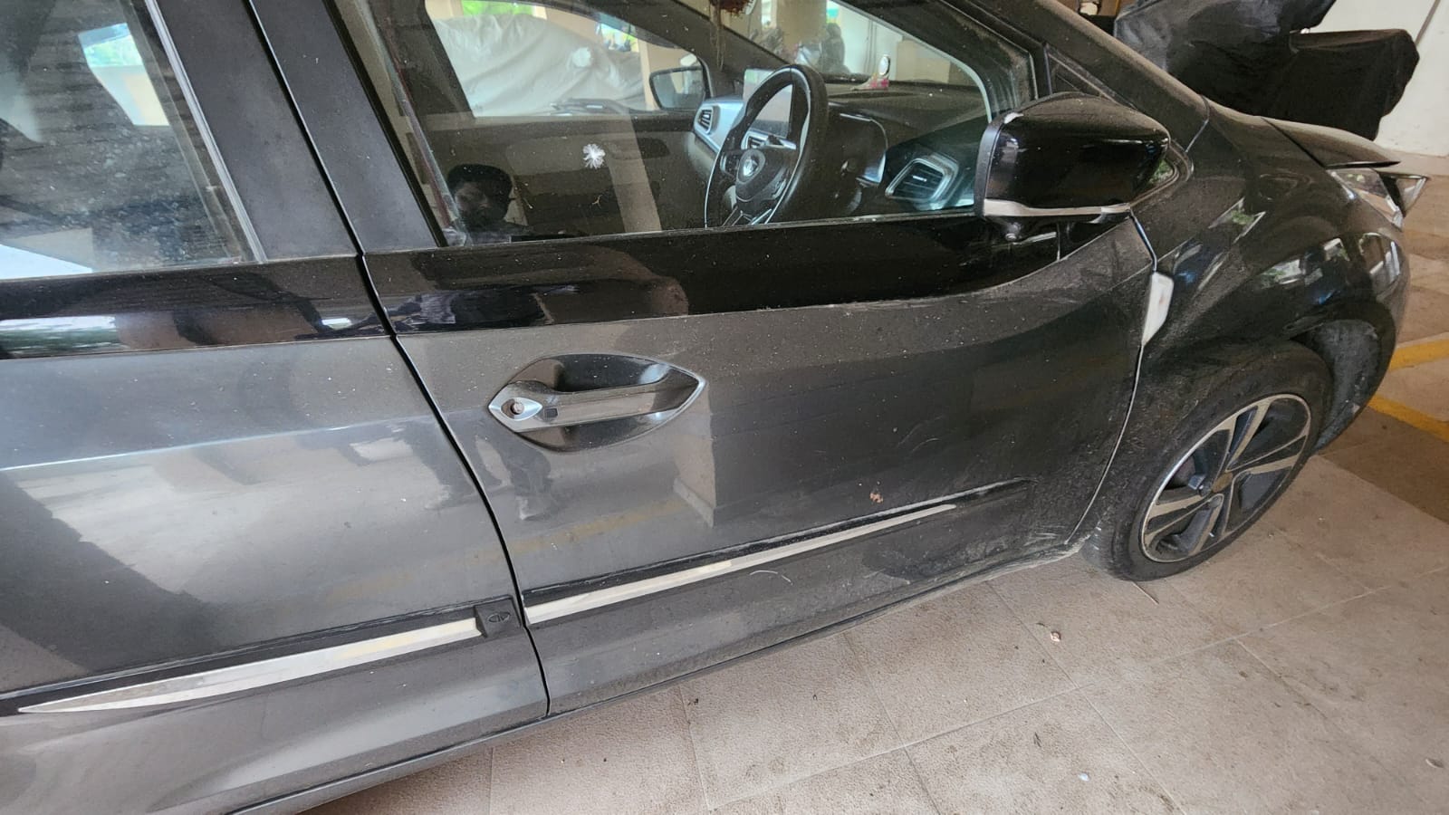 VEHICLE for Sale in MAKARBA, Ahmedabad — photo 8