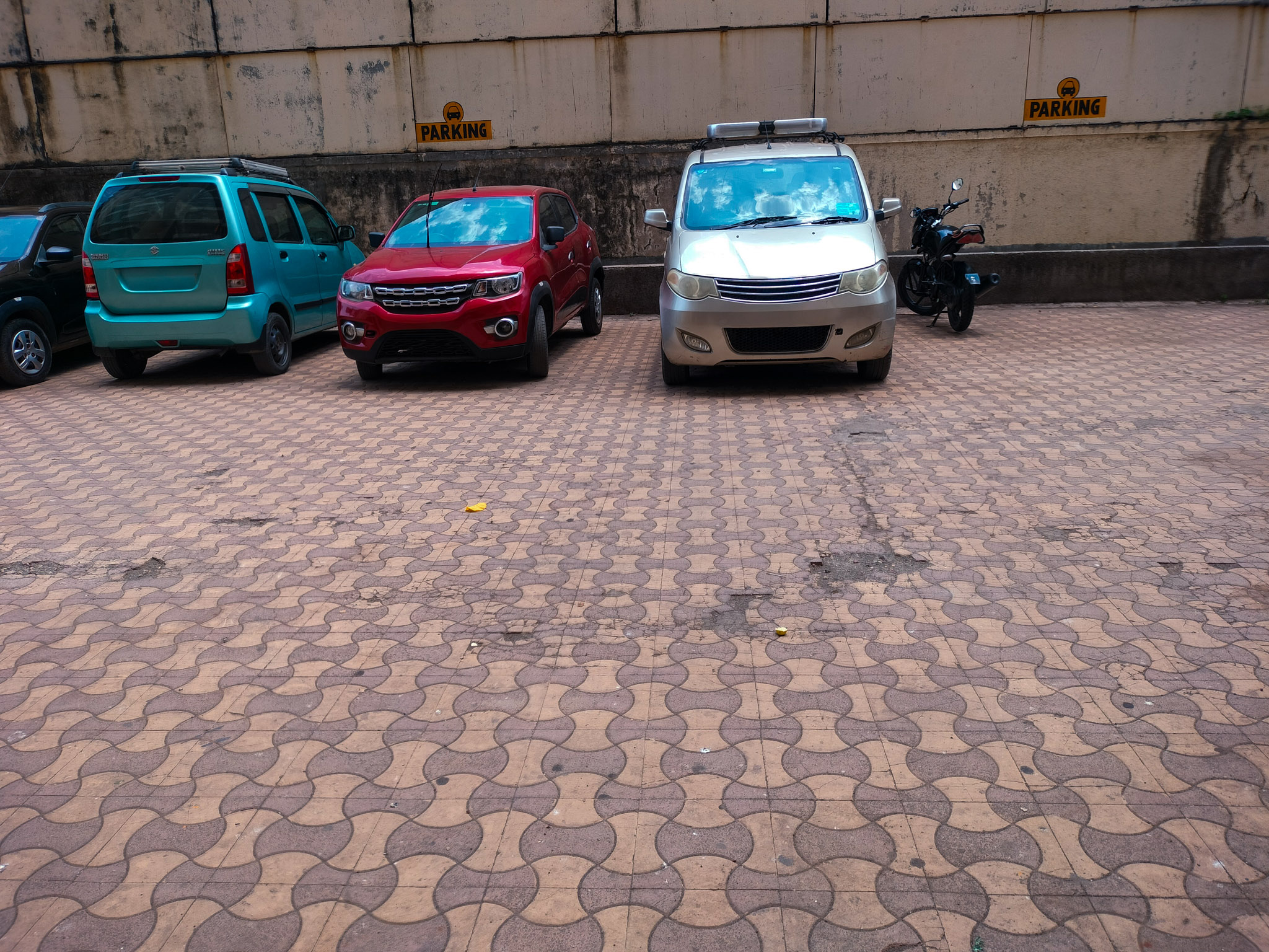 Flat for Sale in Mumbai — photo 7