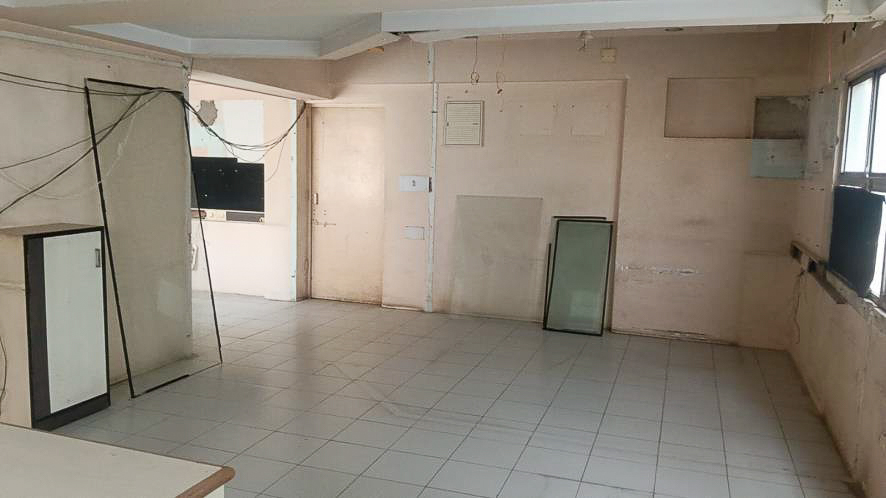 Office for Sale in Ahmedabad — photo 11