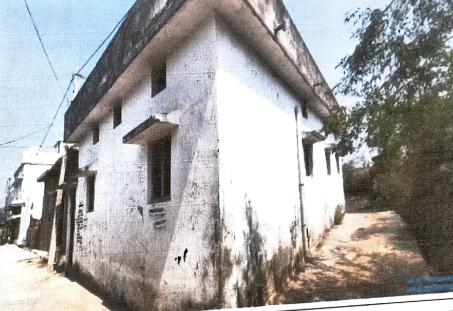 Individual House for Sale in Bhatapara — photo 1