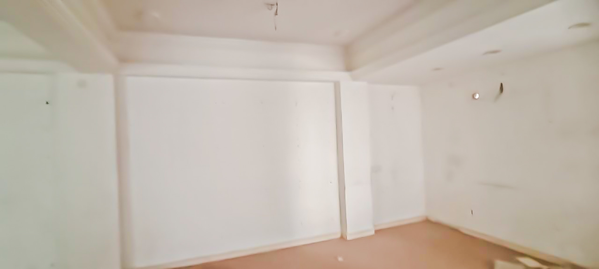 Office for Sale in Mangrani Complex, mangrani complex, kalupur, Ahmedabad — photo 2