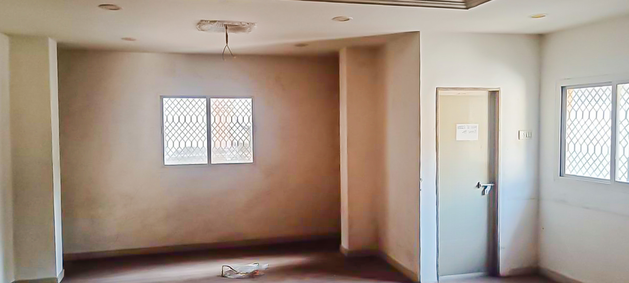 Office for Sale in Mangrani Complex, mangrani complex, kalupur, Ahmedabad — photo 5