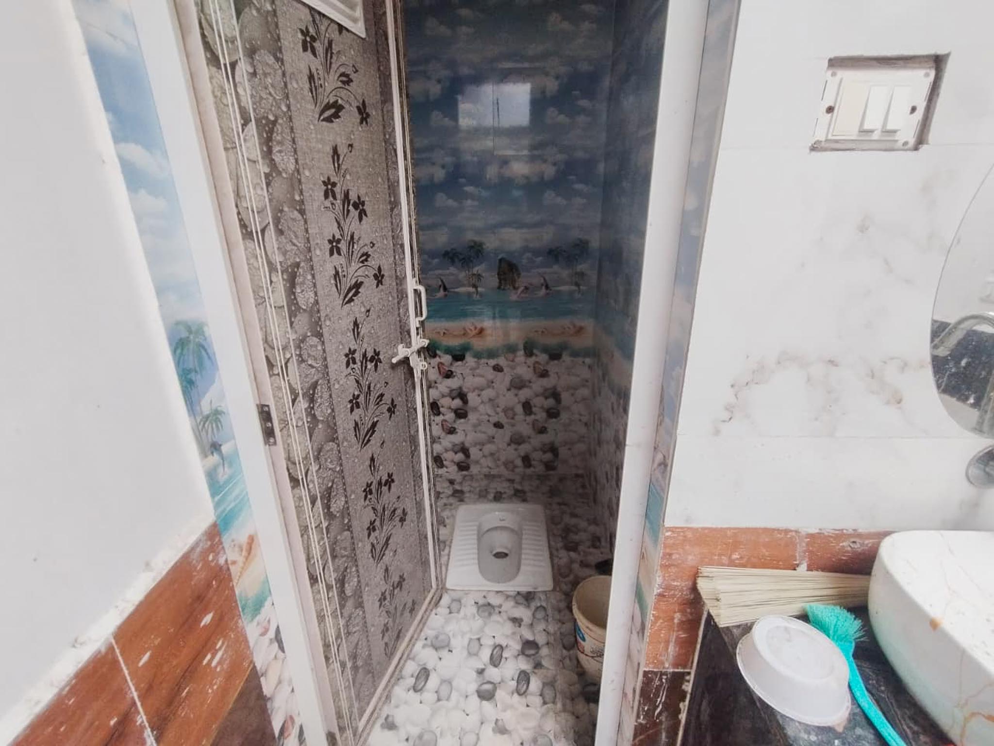 Individual House for Sale in ADHA RESIDENCY,OPP SURABHI SOCIETY, NIJALPORE, NAVSARI-396445, Navsari — photo 6