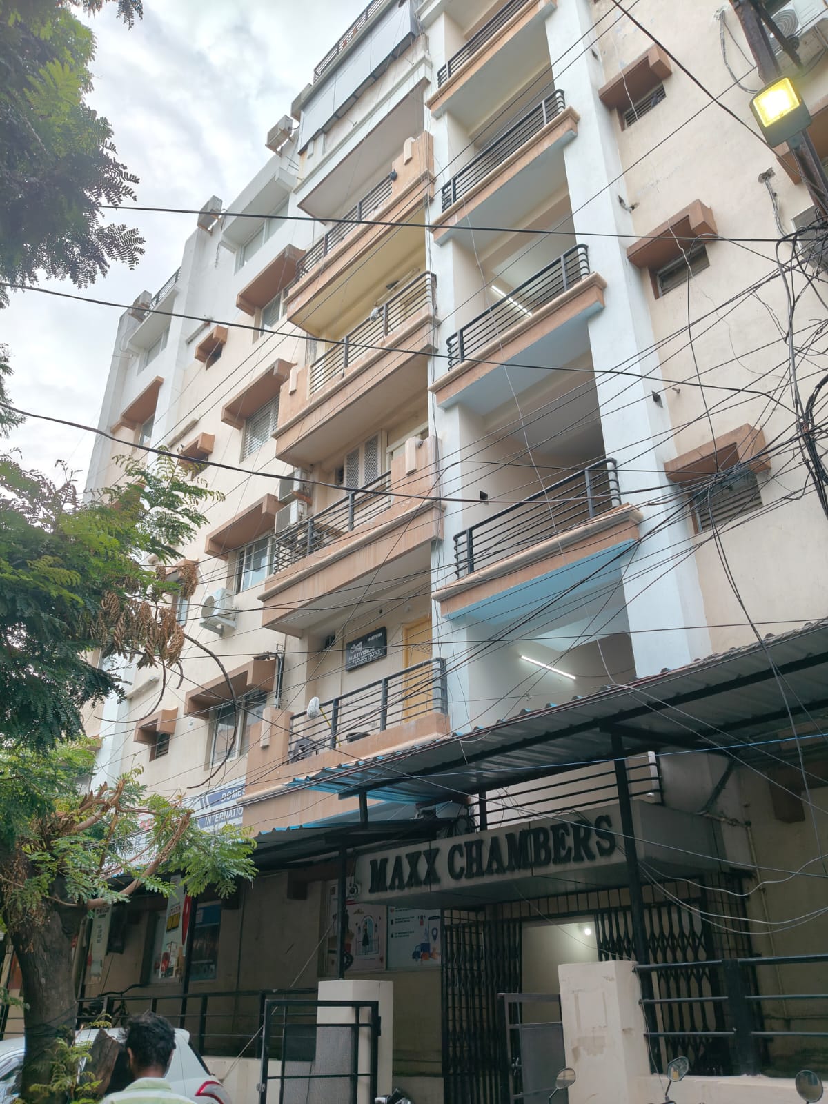 Flat for Sale in Hyderabad — photo 2