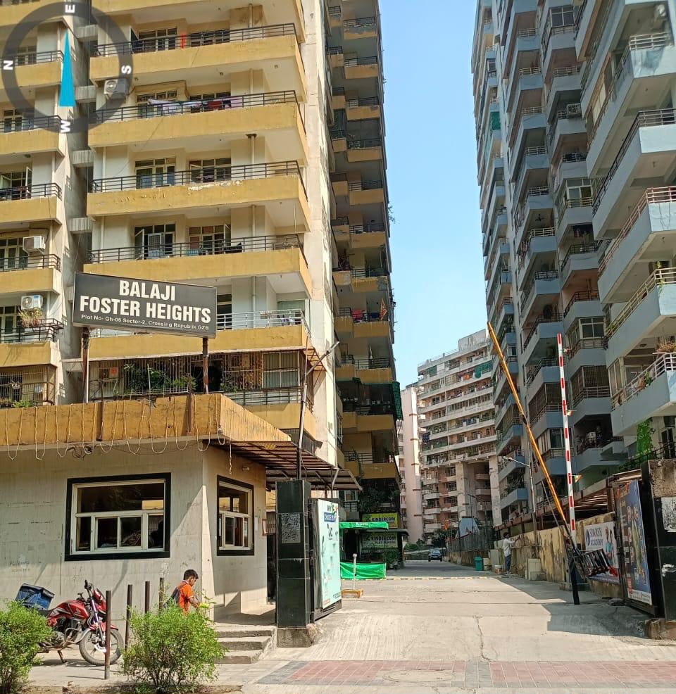Flat for Sale in Ghaziabad — photo 1