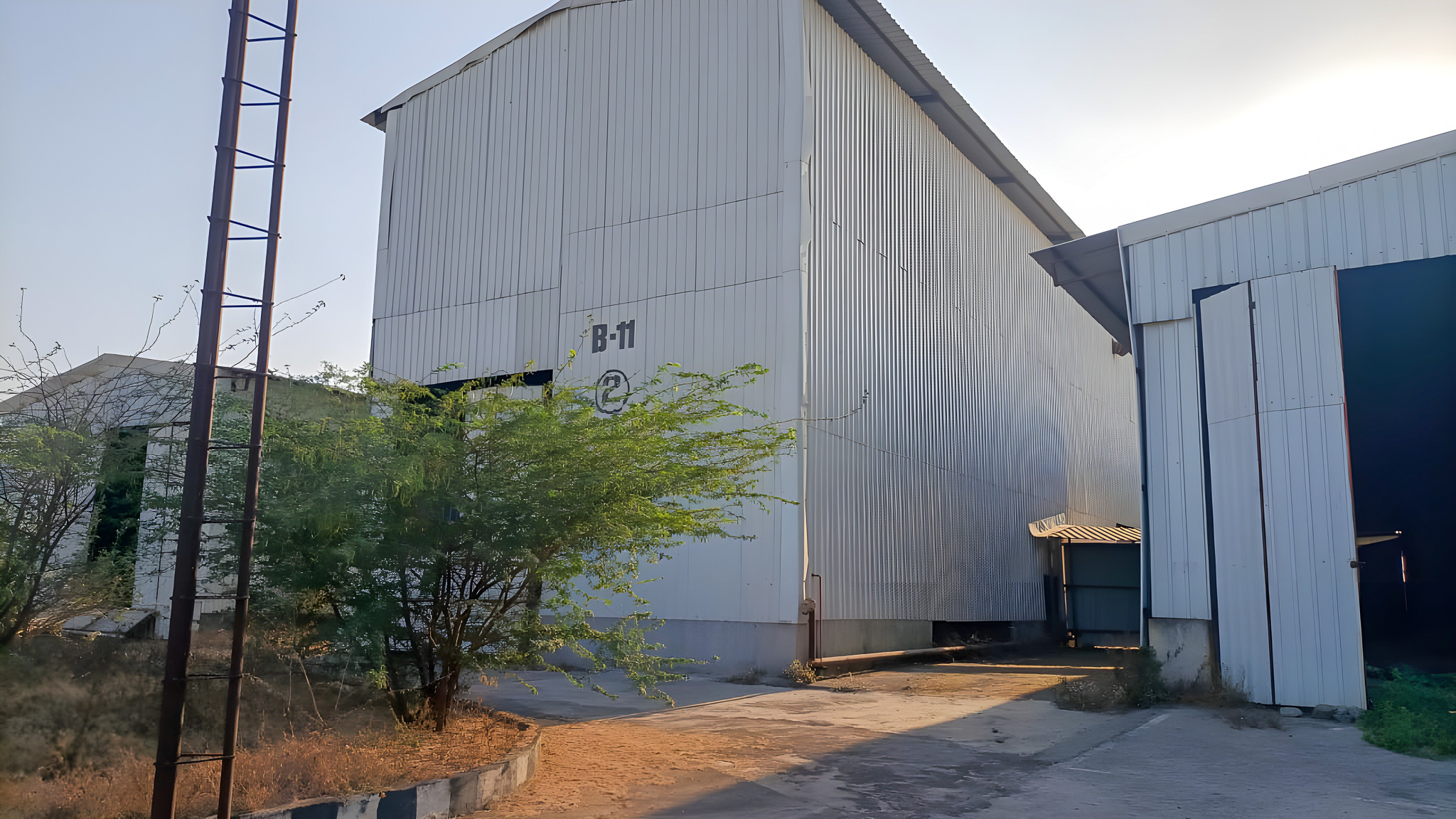 Industrial Plot with Factory Building for Sale in Dhule — photo 17