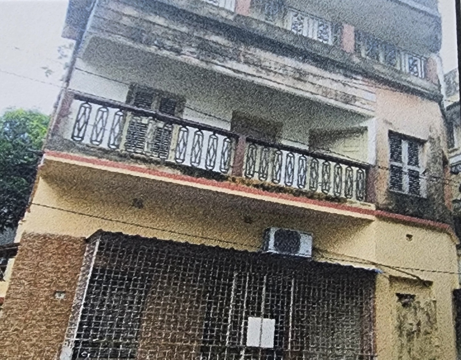 Flat for Sale in Kolkata — photo 1