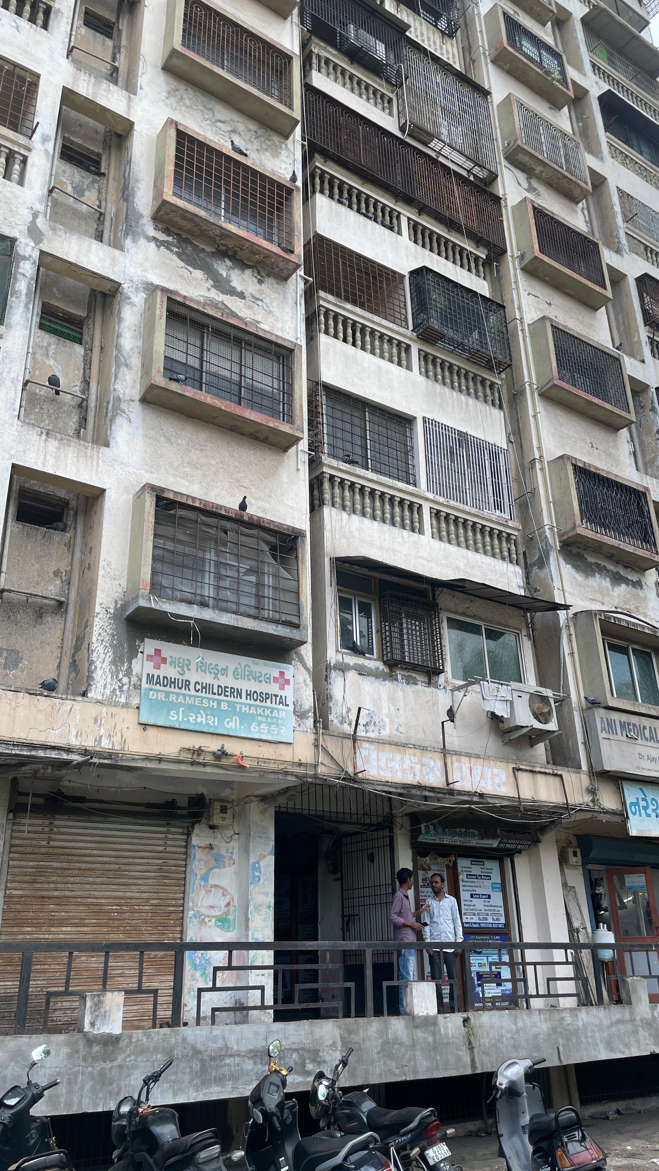 Shops for Sale in Surat — photo 3