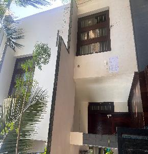 Individual House for Sale in Pantheeramkavu — photo 1
