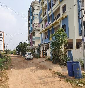 Flat for Sale in Tadepalligudem — photo 1