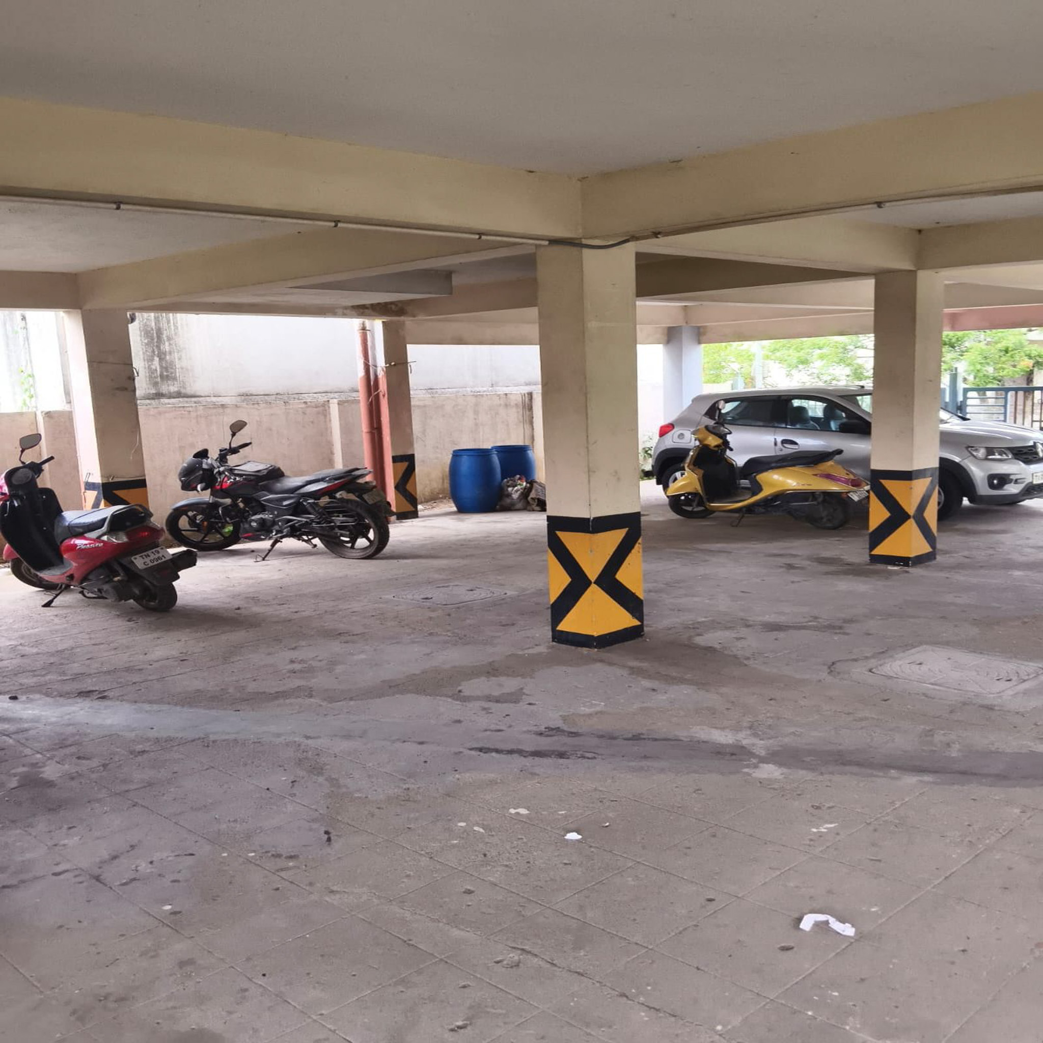 2 BHK Flat for Sale in SAKTHIVEL BUILDERS, CKAYIRAMBEDU CHENNAI, Maraimalai Nagar — photo 3