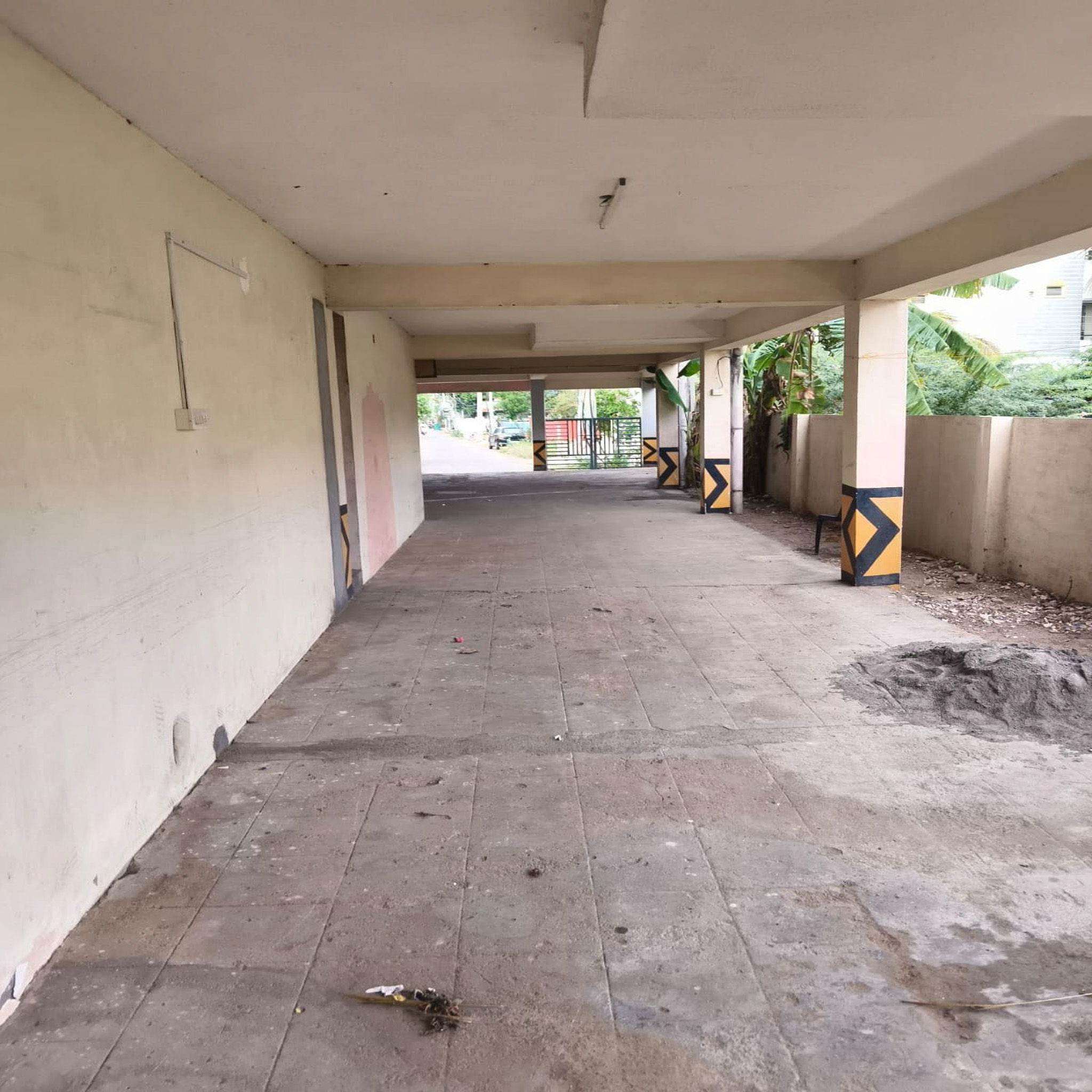 2 BHK Flat for Sale in SAKTHIVEL BUILDERS, CKAYIRAMBEDU CHENNAI, Maraimalai Nagar — photo 4