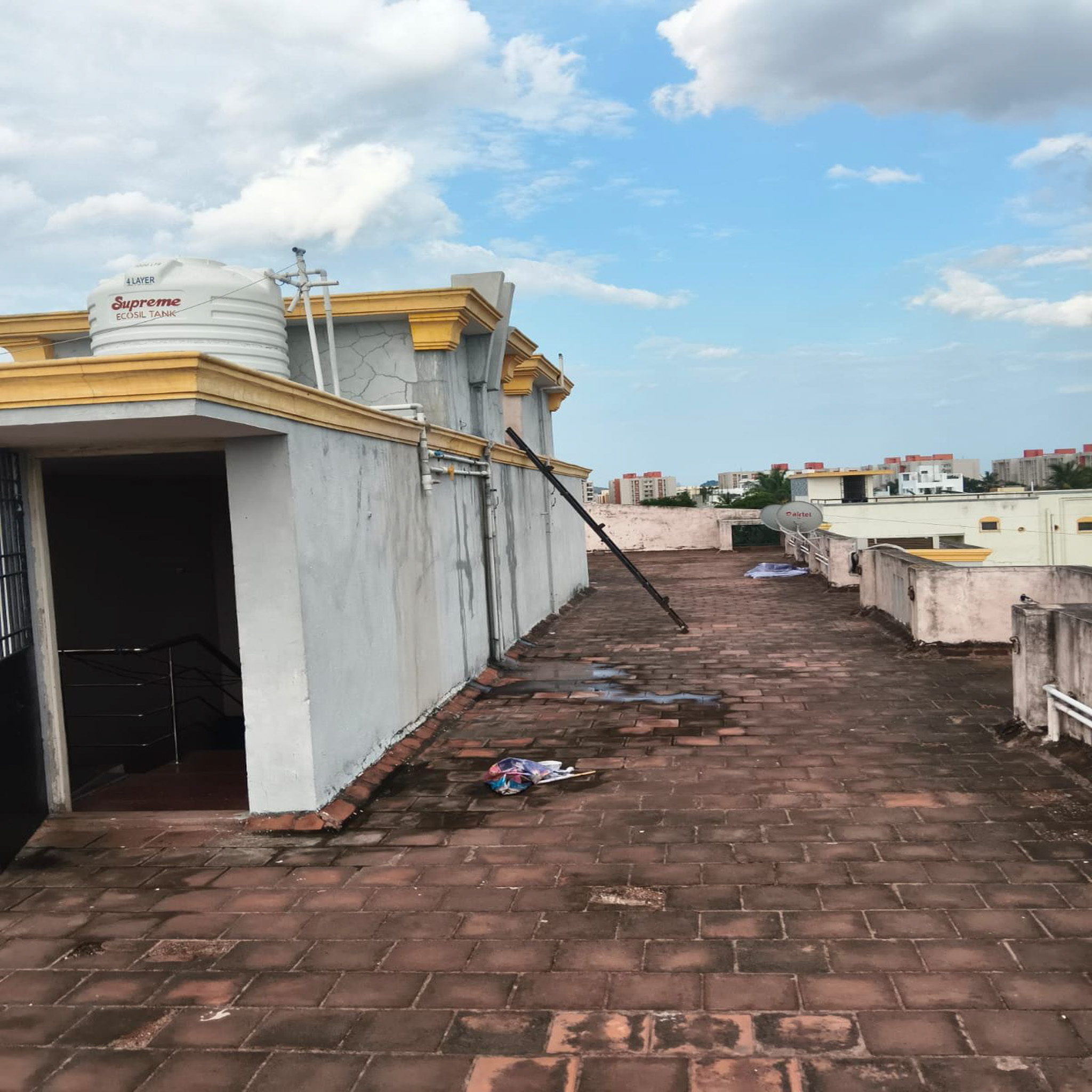 2 BHK Flat for Sale in SAKTHIVEL BUILDERS, KAYIRAMBEDU CHENNAI, Maraimalai Nagar — photo 2