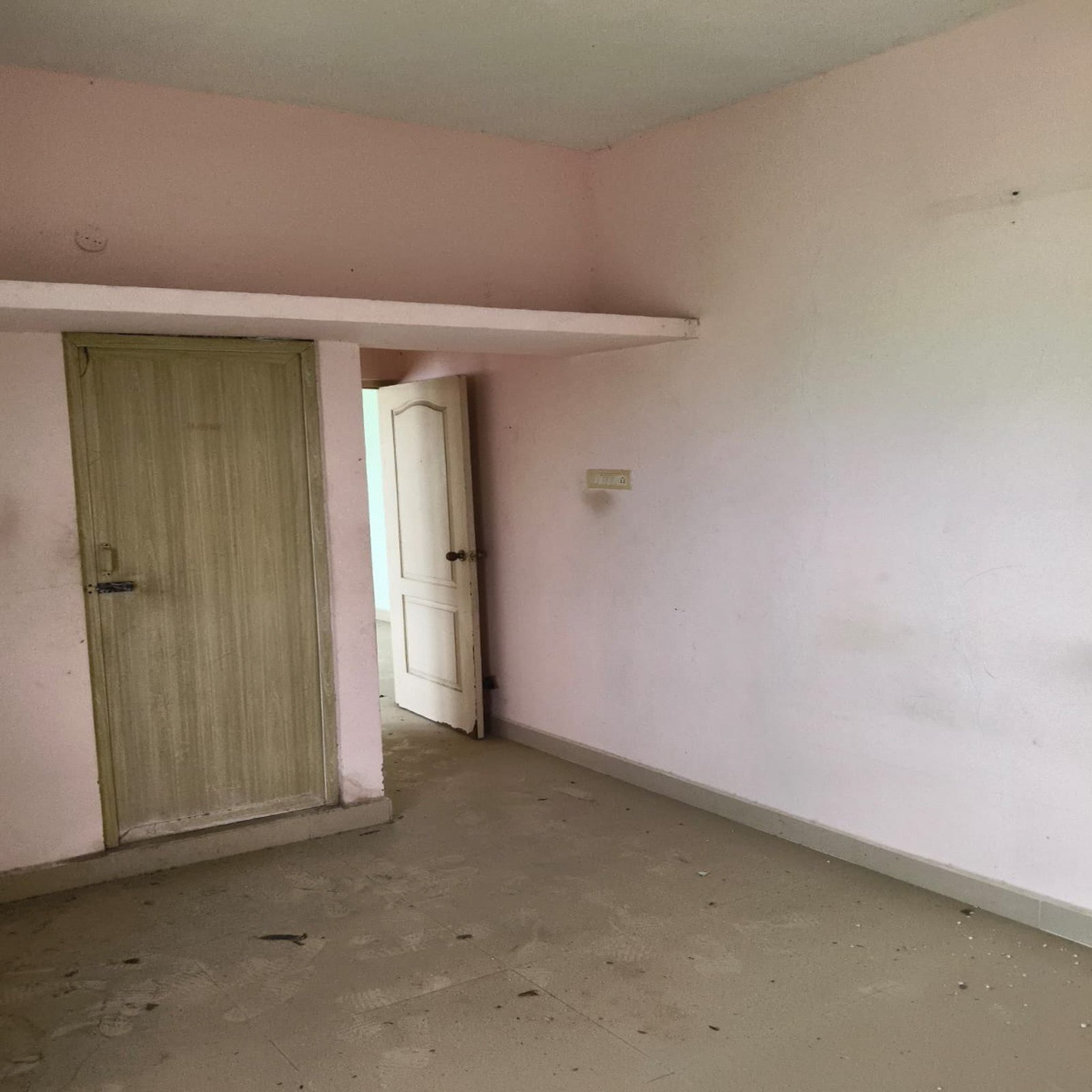 2 BHK Flat for Sale in SAKTHIVEL BUILDERS, CKAYIRAMBEDU CHENNAI, Maraimalai Nagar — photo 23