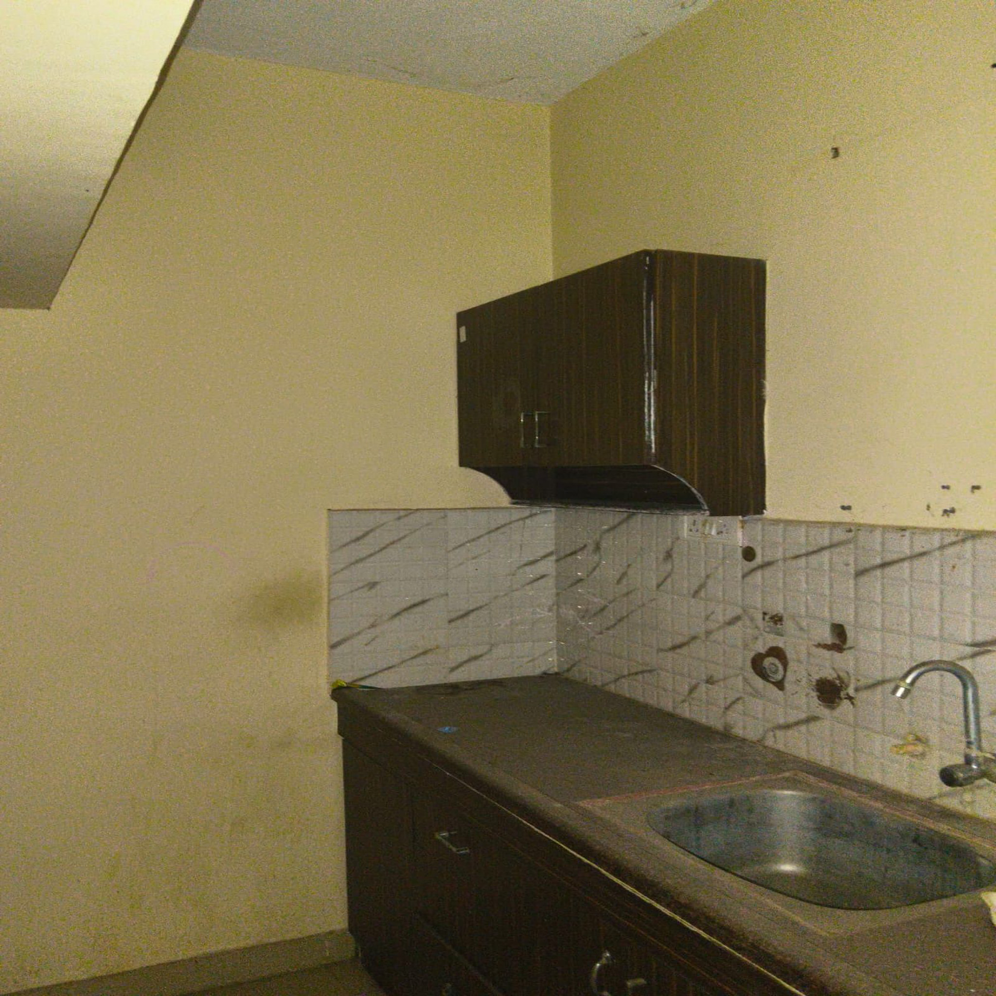 2 BHK Flat for Sale in SAKTHIVEL BUILDERS, KAYIRAMBEDU CHENNAI, Maraimalai Nagar — photo 16