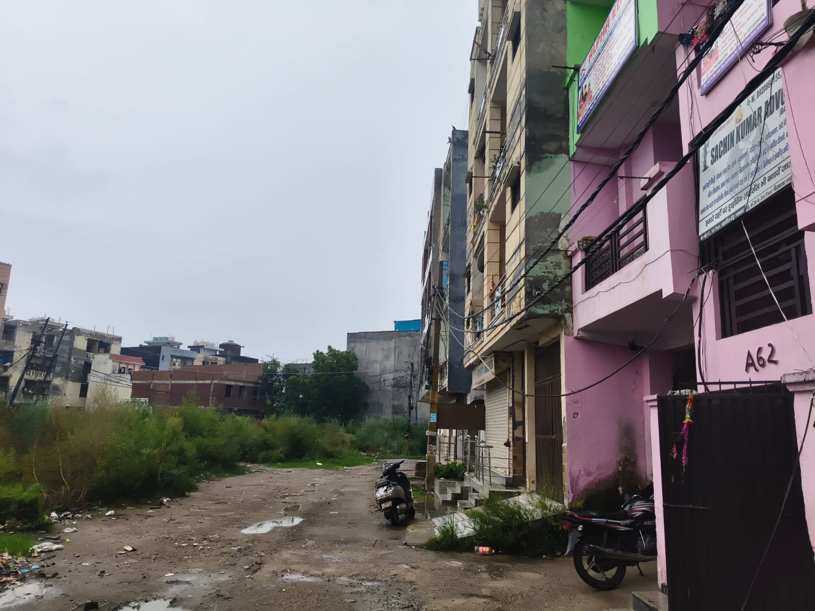 Flat for Sale in Ghaziabad — photo 2