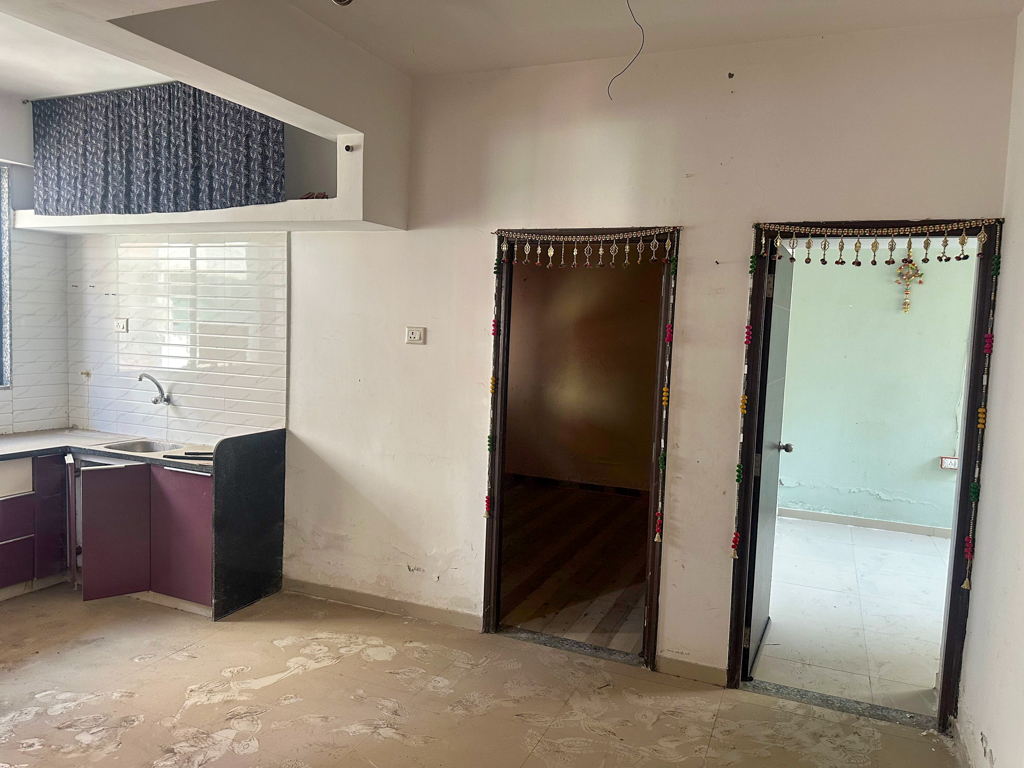 2 BHK Flat for Sale in PRATHAM PARADDISE, Narol, Ahmedabad — photo 5