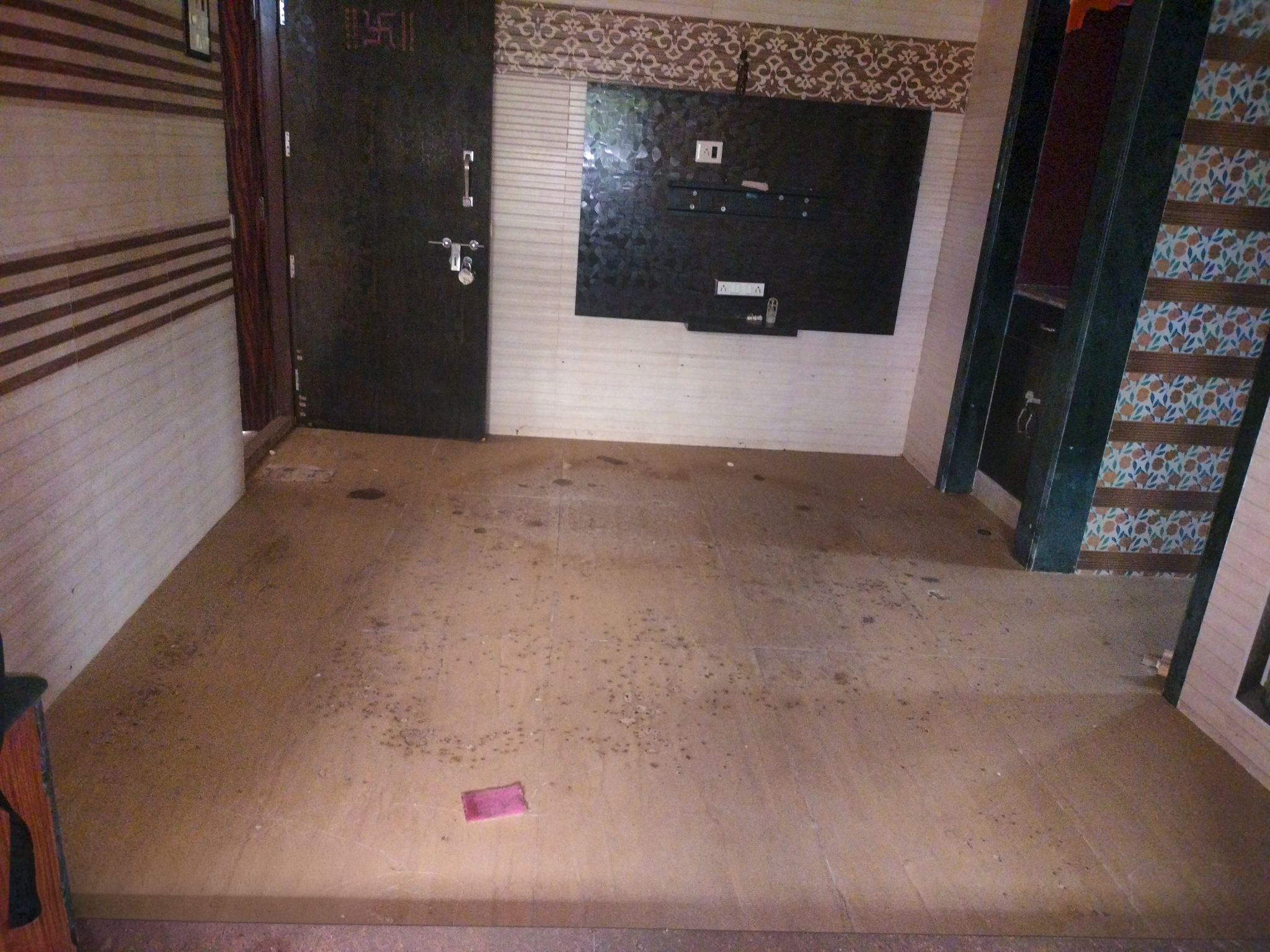 Flat for Sale in MIDDLE CLASS RESIDENTIAL AREA, Vasai Virar — photo 1
