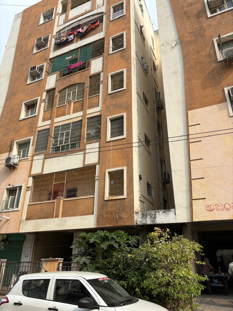 Flat for Sale in Narasaraopet — photo 1