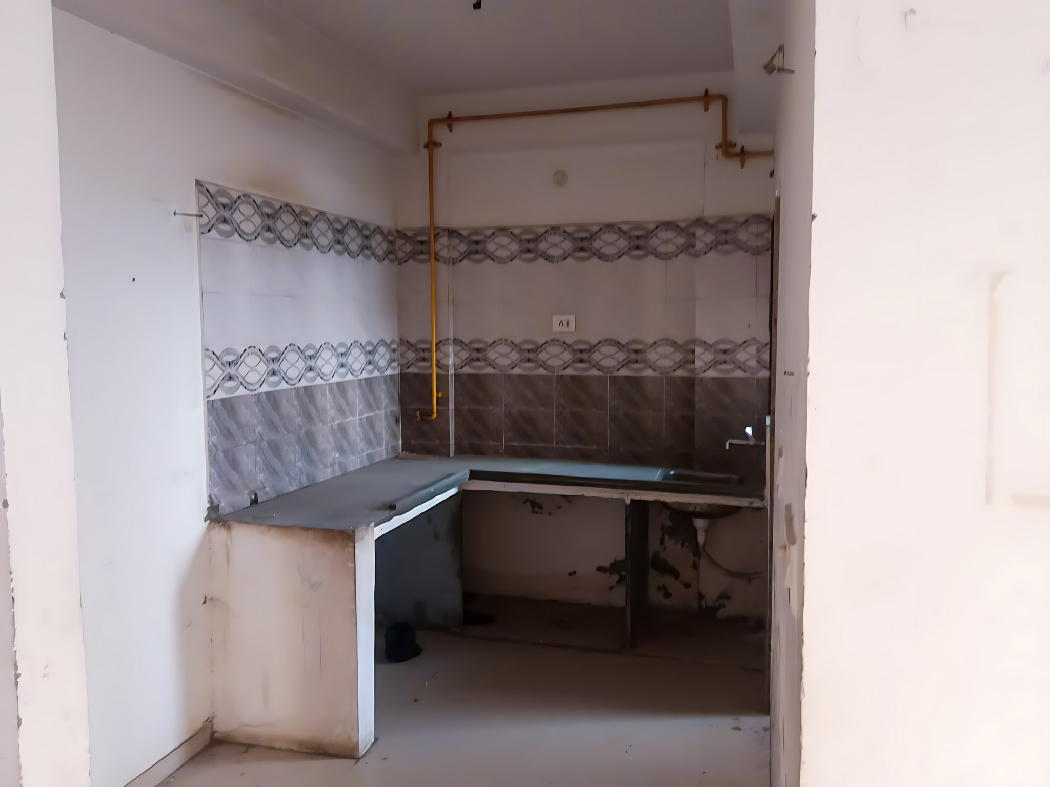Flat for Sale in Mahesana — photo 3
