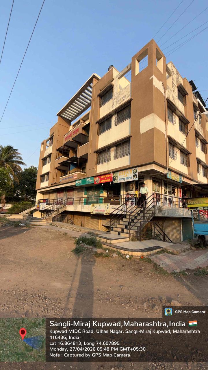 Shops for Sale in Bharat sut girni sangli, Madhavnagar — photo 1