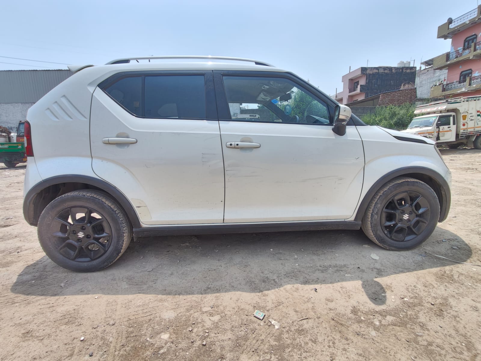 VEHICLE MARUTI IGNIS ZETA REG NO DL8CBA1416 for Sale in Greater Noida, Greater Noida — photo 4