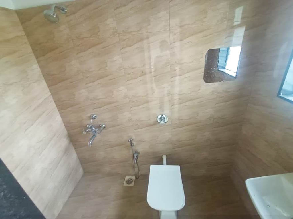 Flat for Sale in MANGALWAR PETH PUNE, Pune — photo 4