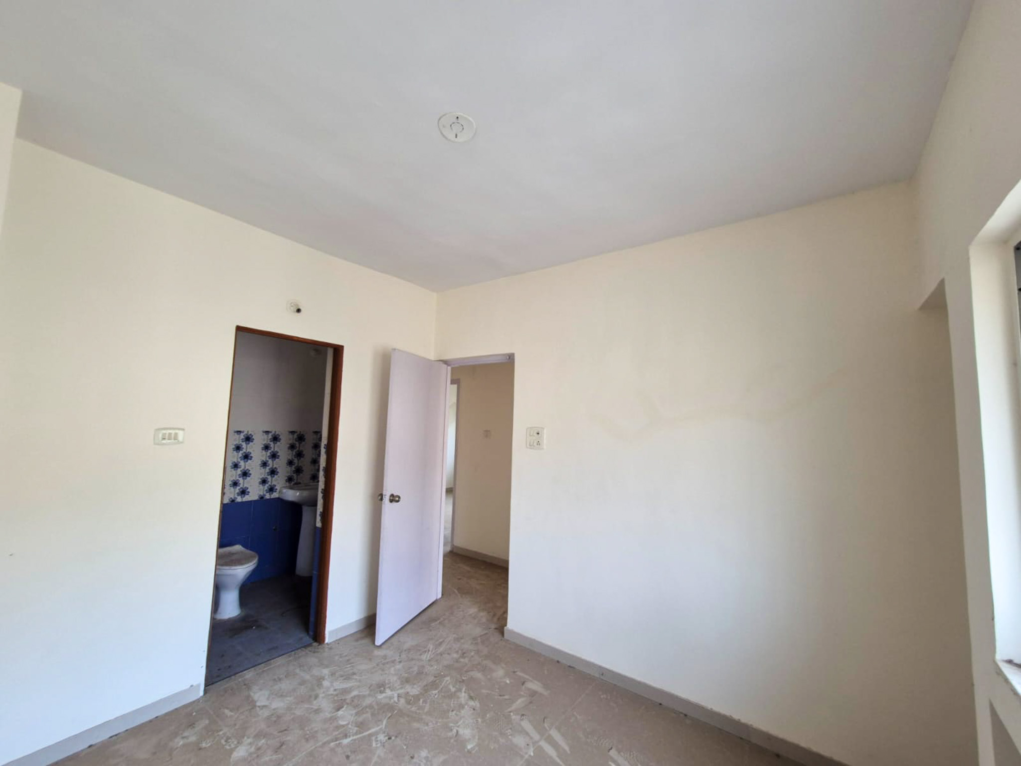 Flat for Sale in Kamshet — photo 5