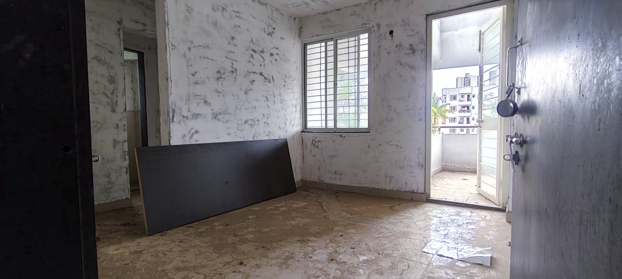 Flat for Sale in Dehu — photo 1
