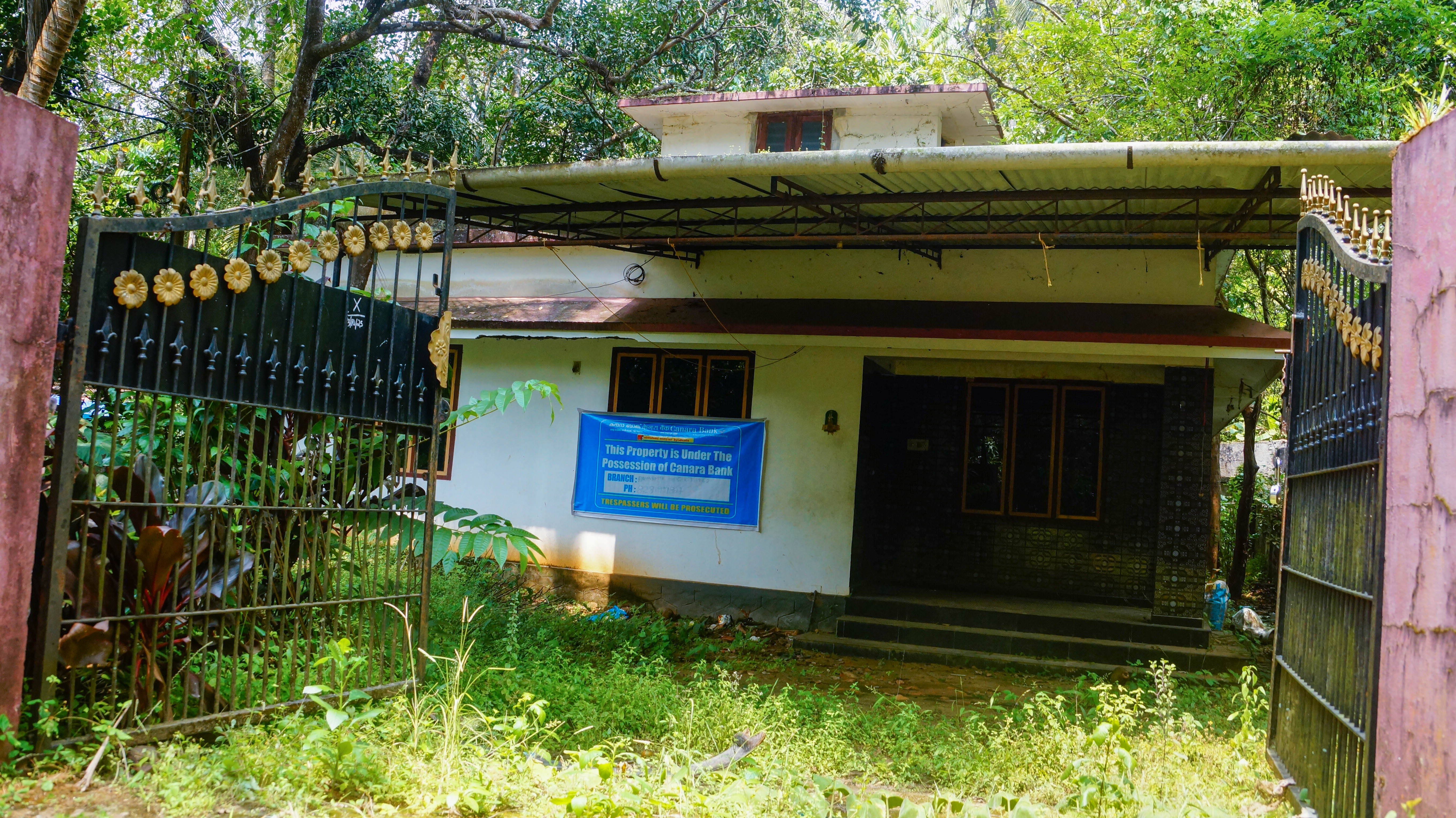 Individual House for Sale in Alur — photo 1