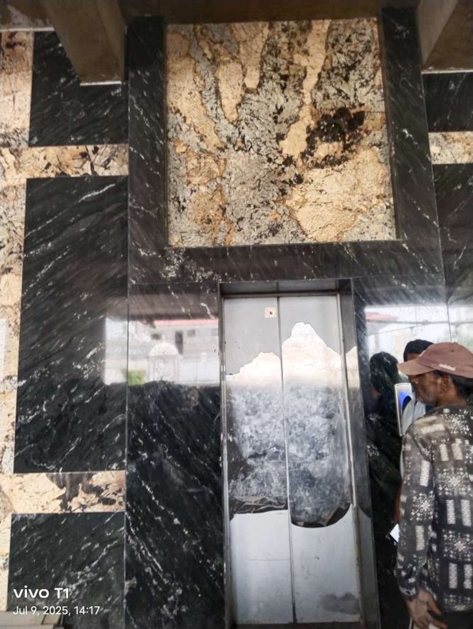 Flat for Sale in Mumbai — photo 34
