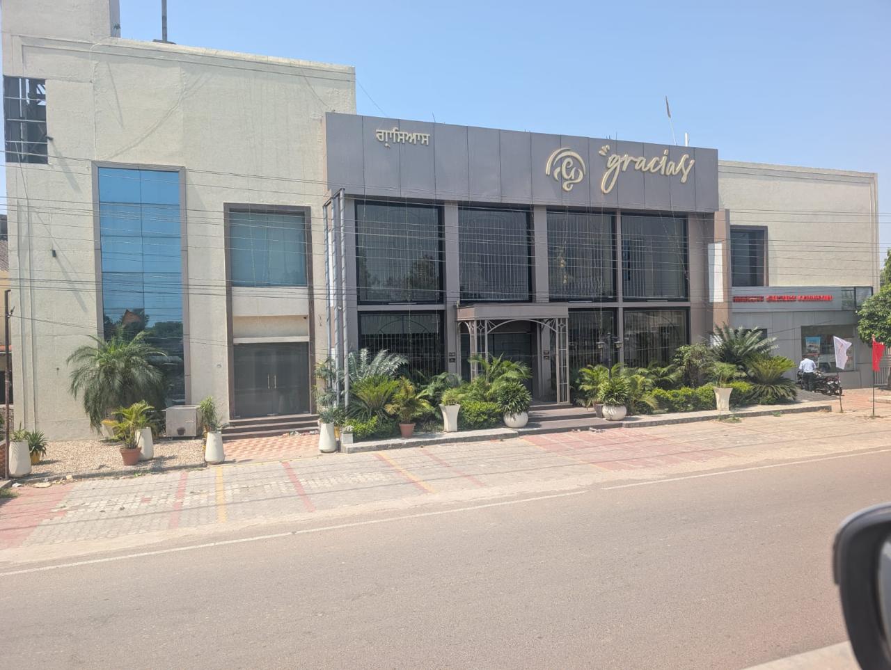 Hotel for Sale in Jalandhar — photo 1