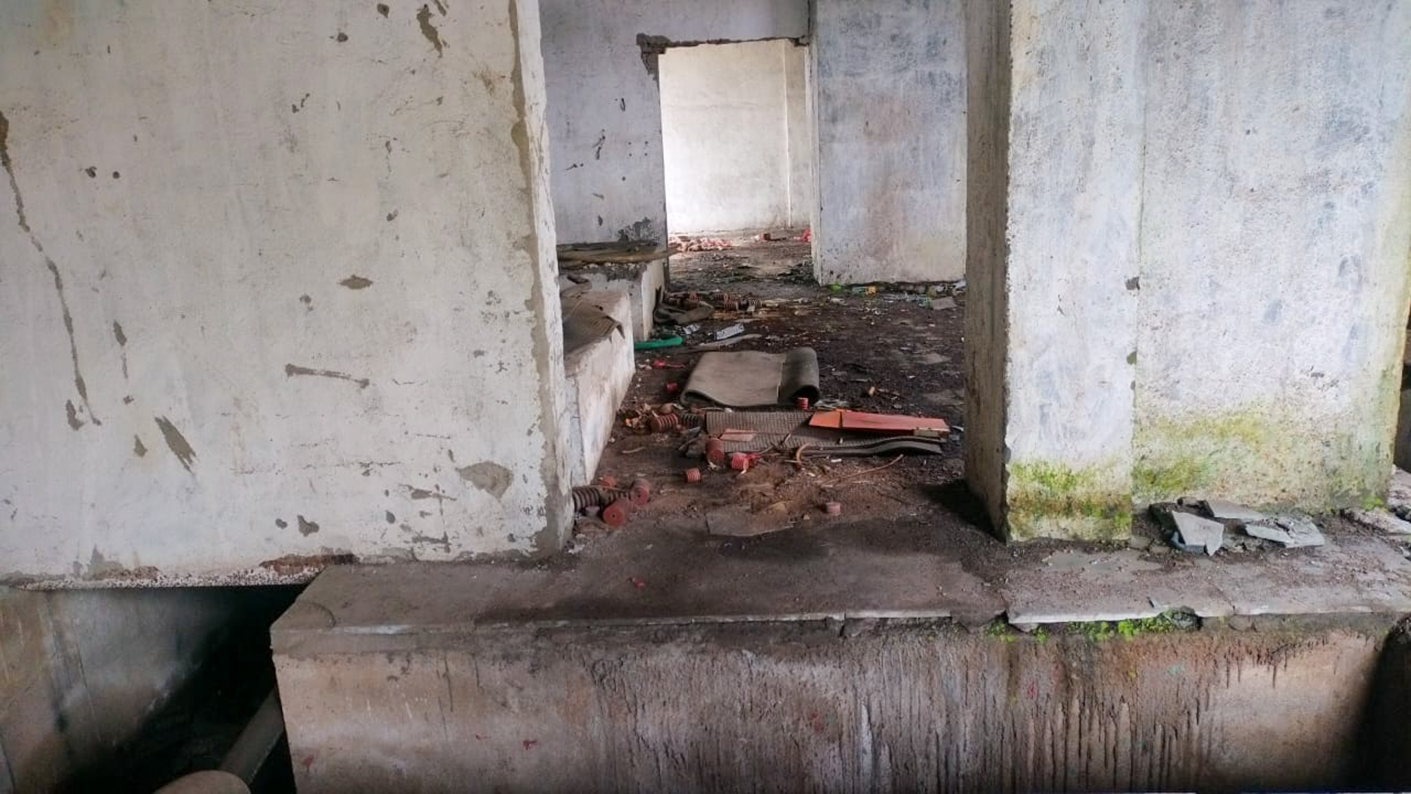 Industrial Plot with Factory Building for Sale in Biloshi, Vada — photo 16