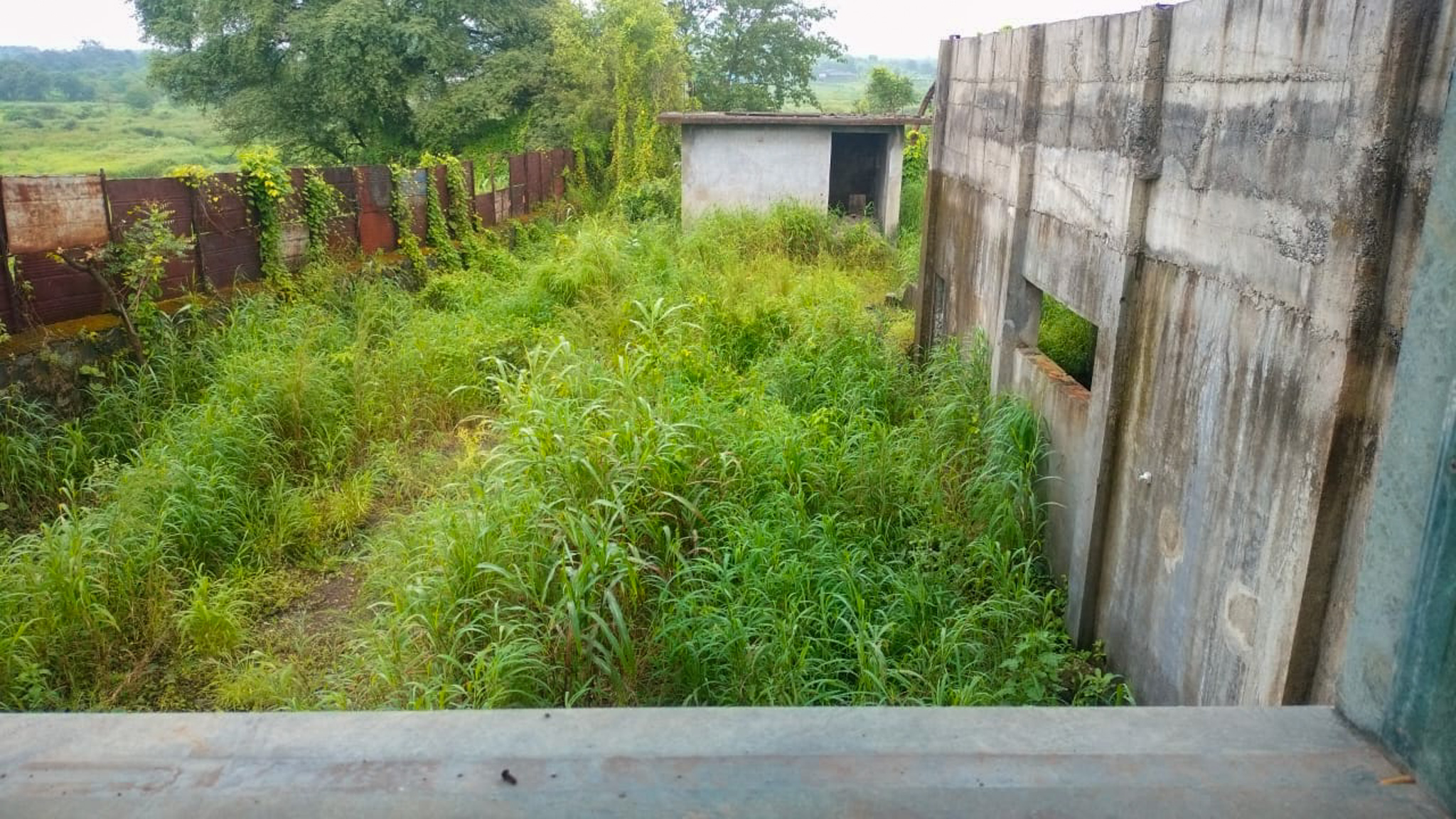 Industrial Plot with Factory Building for Sale in Biloshi, Vada — photo 10