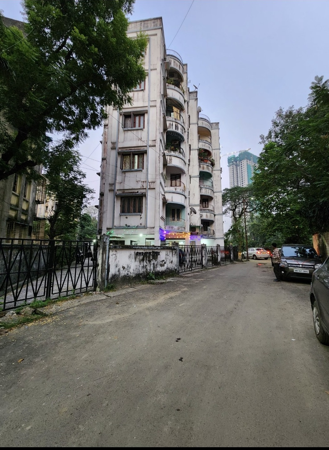 2 BHK Flat for Sale in amrapalineer, Kolkata — photo 1