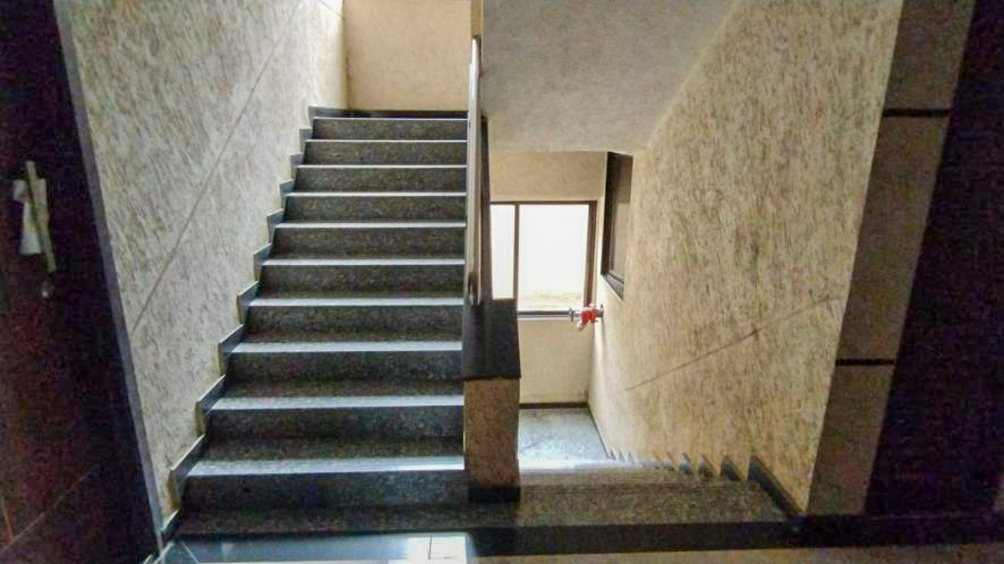 Flat for Sale in THANE, Ulhasnagar — photo 2