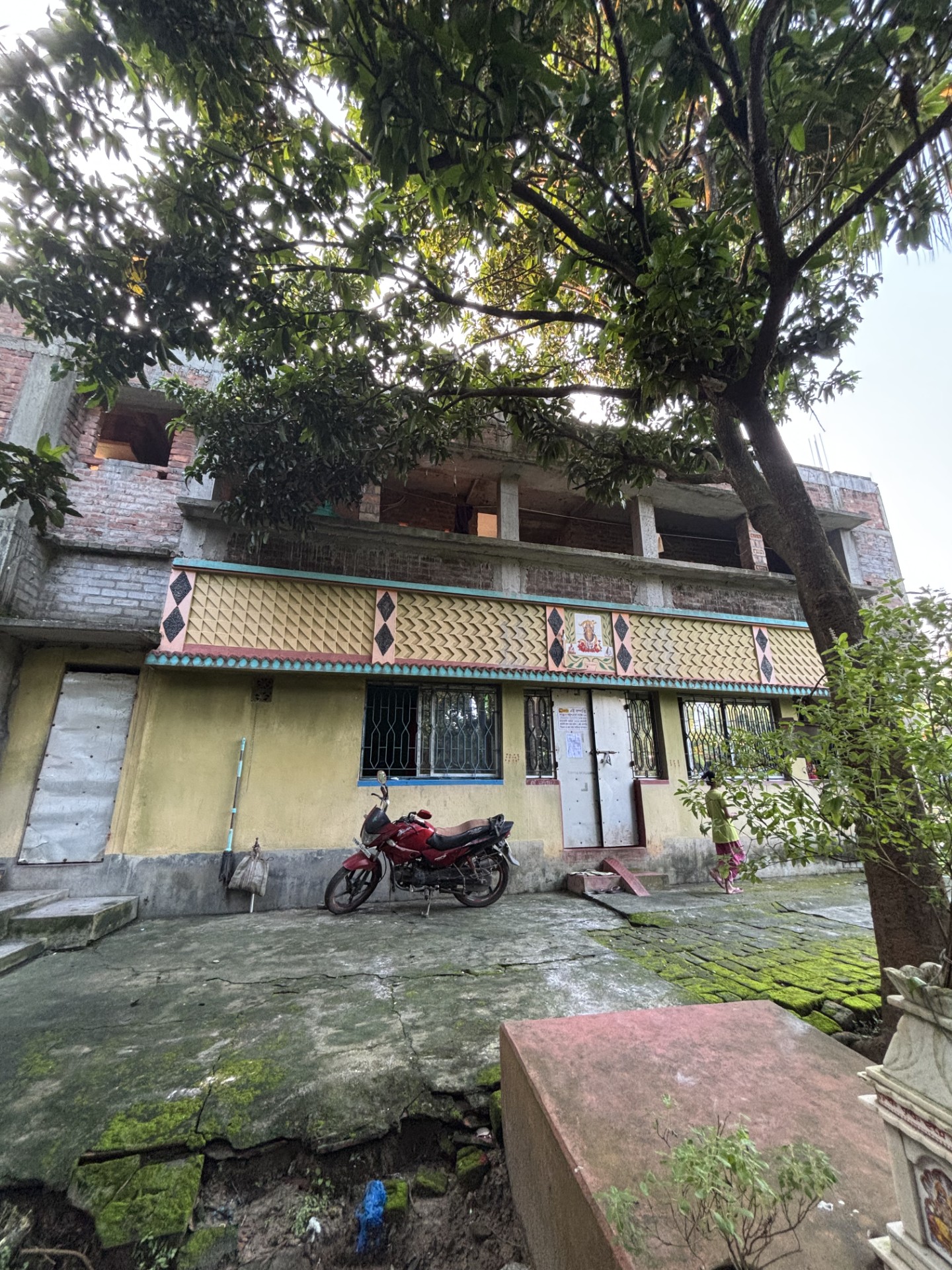 Individual House for Sale in Arambag — photo 1