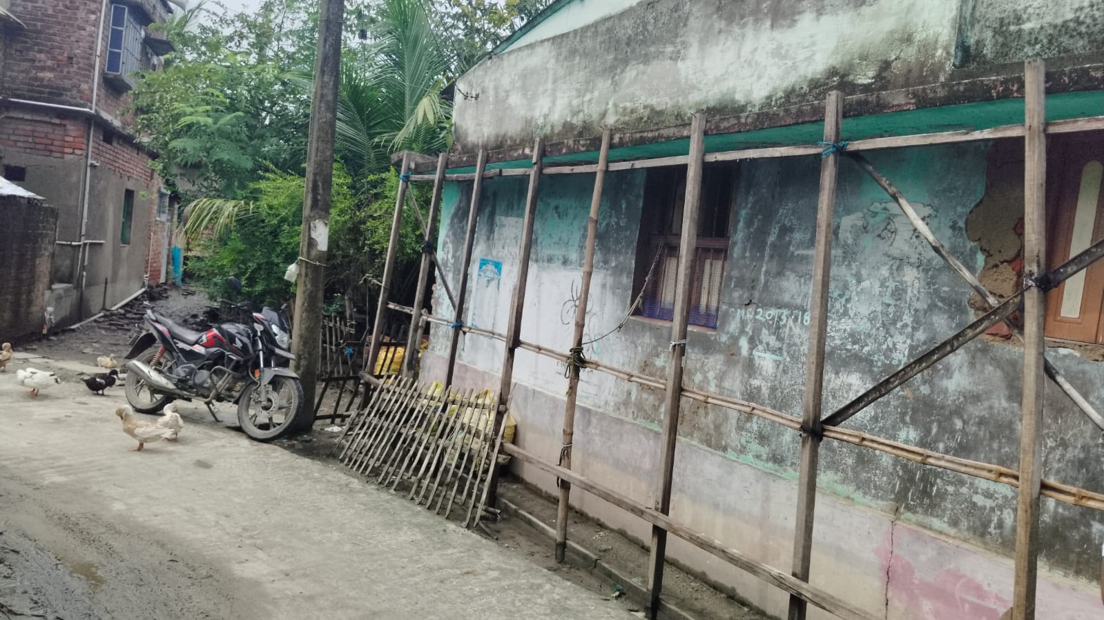 Individual House for Sale in HAROA, Minakhan — photo 1