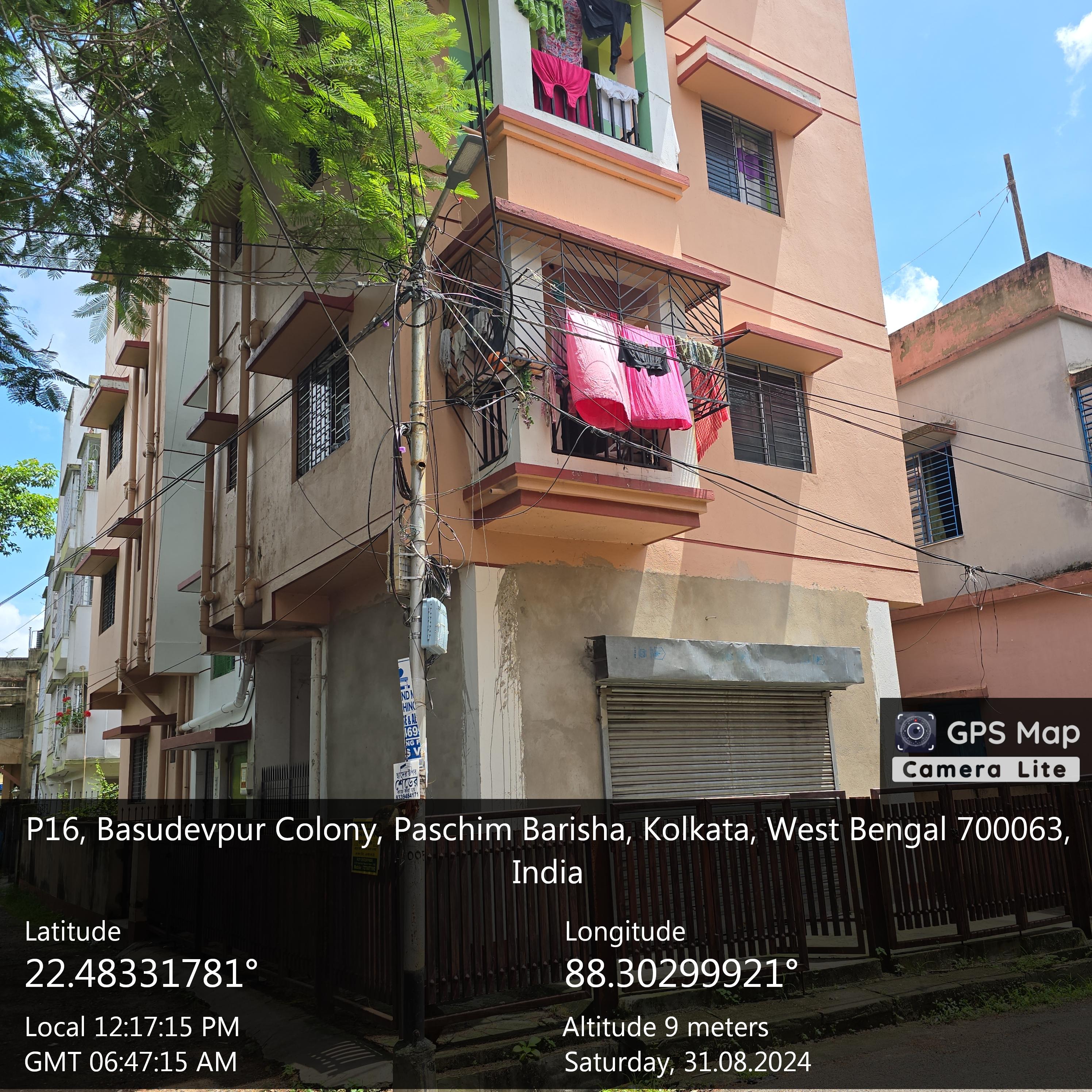 2 BHK Flat for Sale in Brojomoni Debya Road, Kolkata — photo 2