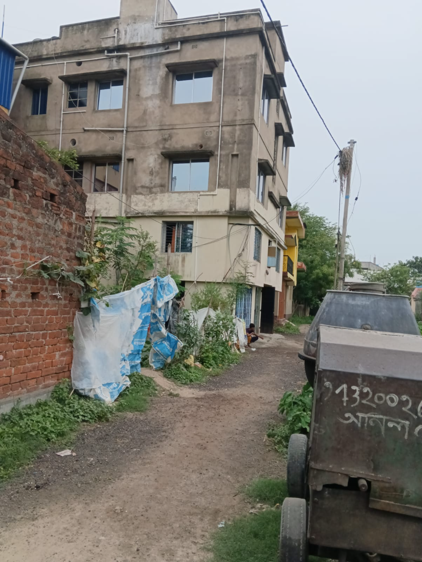 Individual House for Sale in MOUZA SADHANPUR, JL NO 69, VILLAGE SADHANPUR, PO BAJEPRATAPPUR AND PS BURDWAN NEAR BANDHAN BANK, Burdwan — photo 2