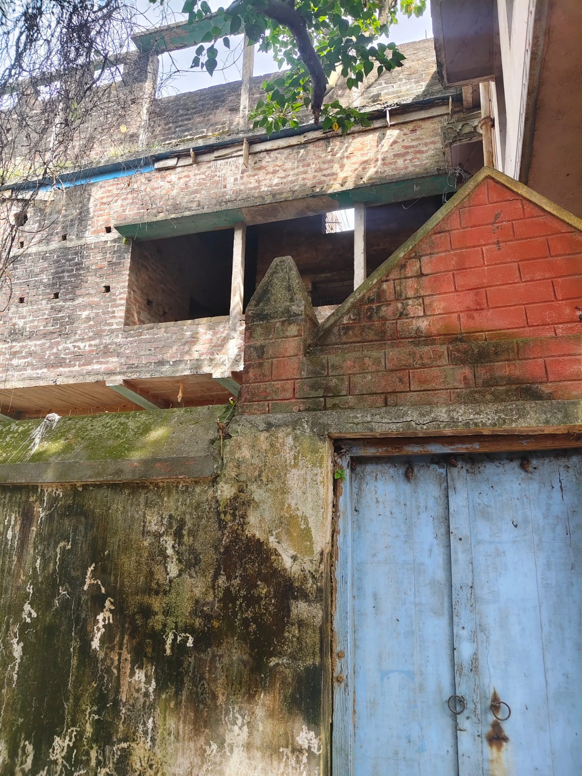 Individual House for Sale in Dhatrigram — photo 1