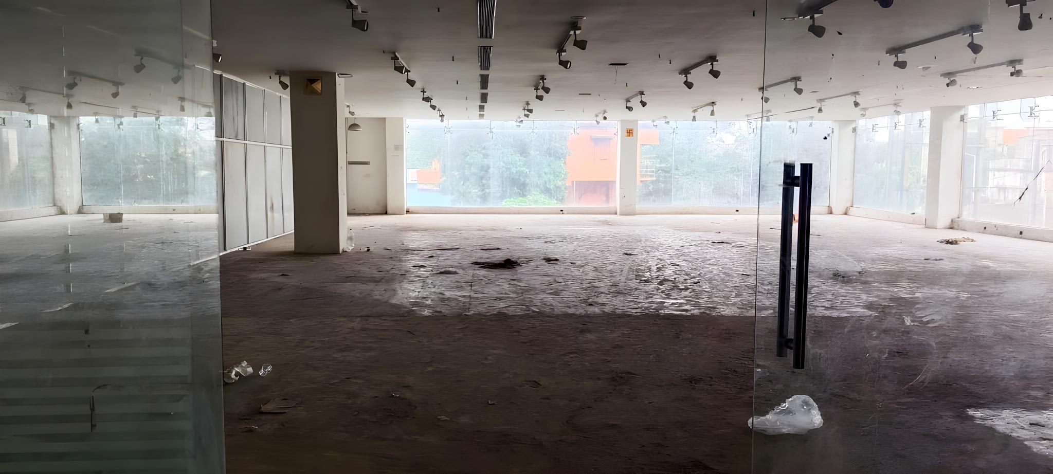 INDUSTRIAL PLOT WITH BUILDING for Sale in CUTTACK, Bhubaneswar — photo 2