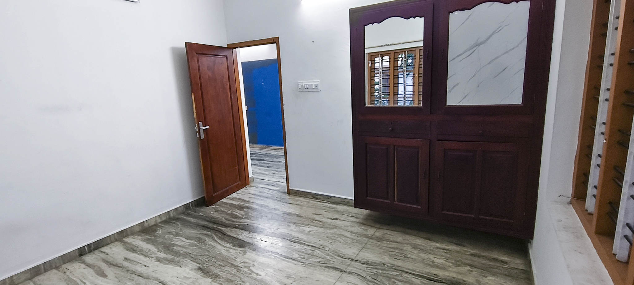Individual House for Sale in Thevakkal, Edathala — photo 8