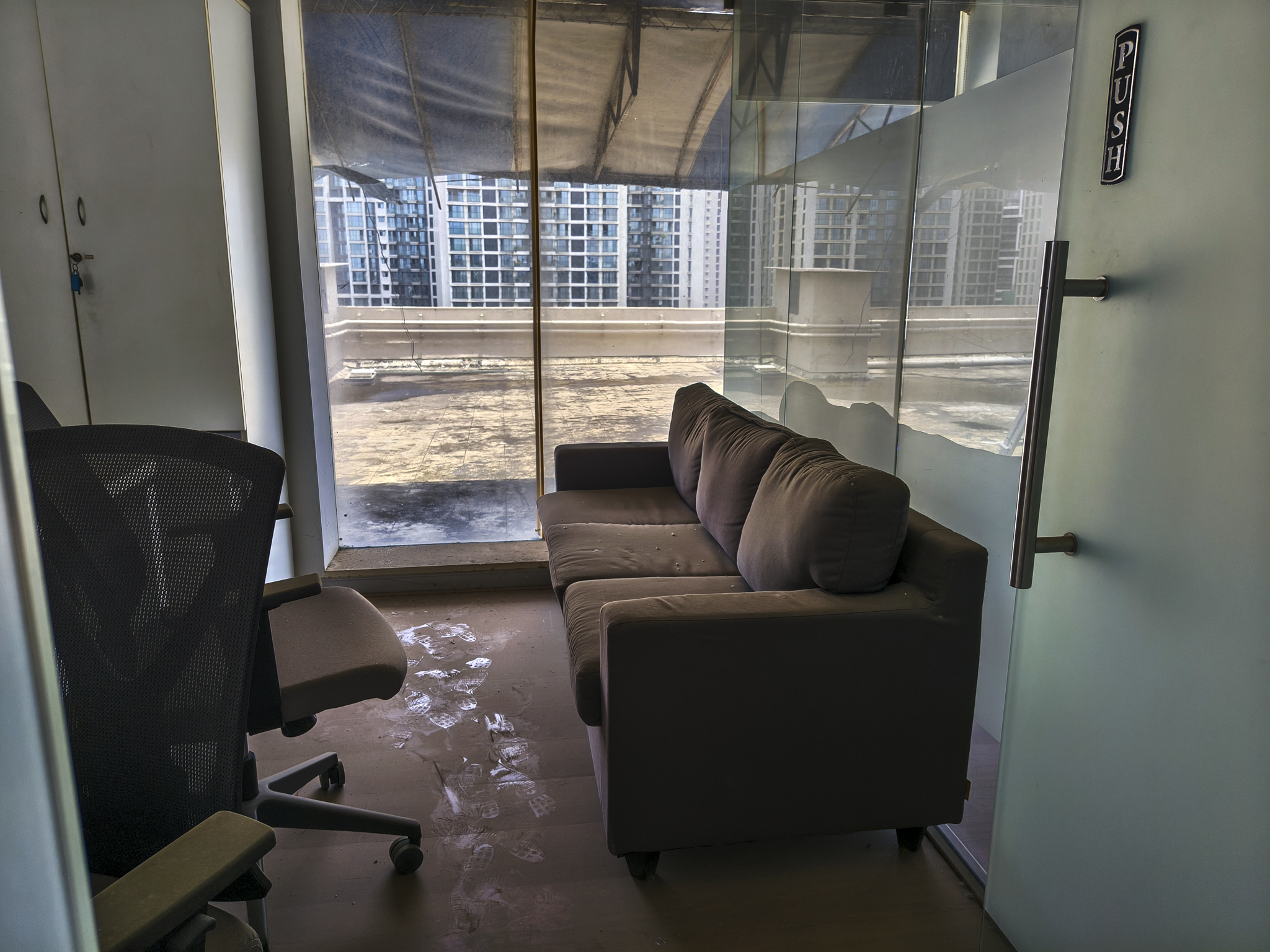 Office for Sale in Mumbai — photo 12