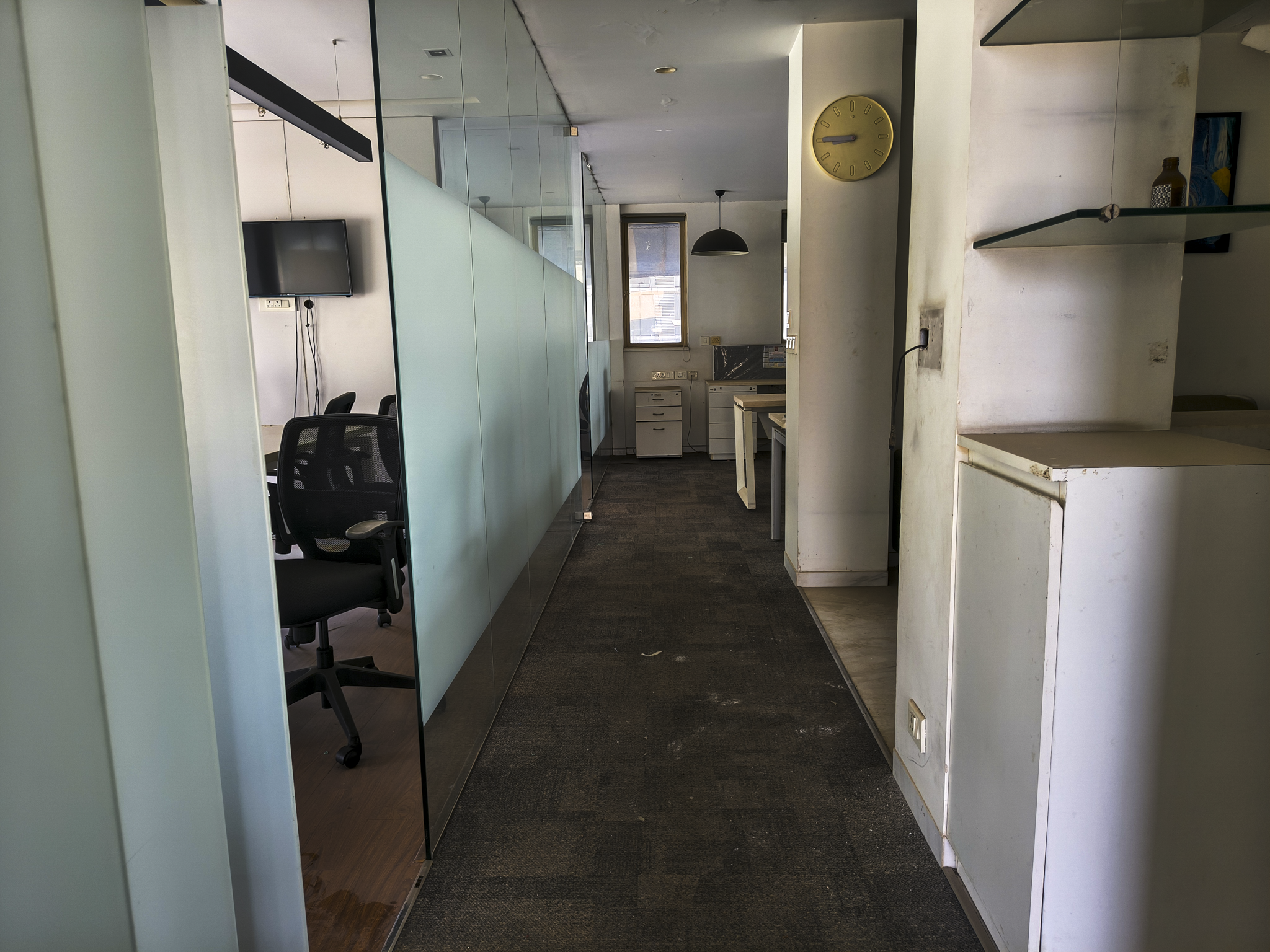 Office for Sale in Mumbai — photo 2