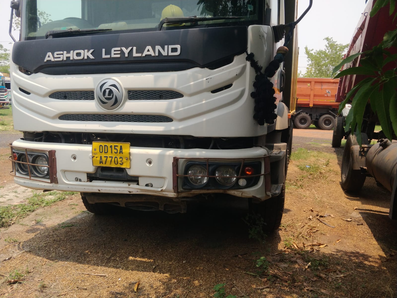 ASHOK LEYLAND TRUCK for Sale in JHARSUGUDA, Vedanta Jharsuguda — photo 1
