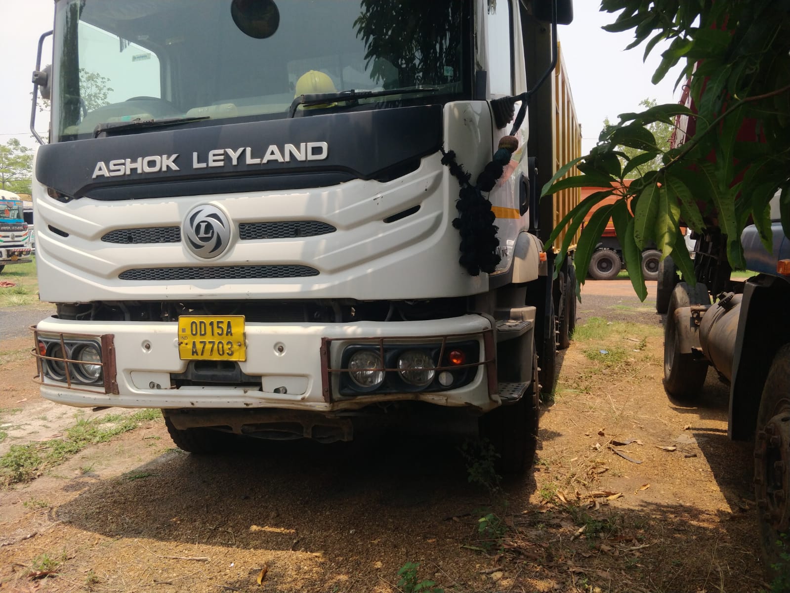 ASHOK LEYLAND TRUCK for Sale in JHARSUGUDA, Vedanta Jharsuguda — photo 3